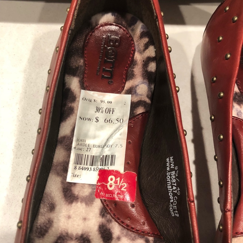 Born Red Leather Comfort Shoes Bronx Studs - Picture 2 of 8